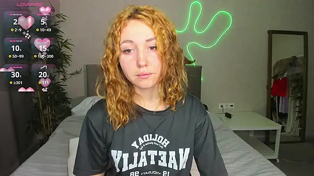 Luna G0ld online show from 11.18.25