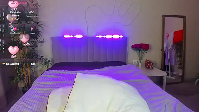 Luna G0ld online show from 11.28.25