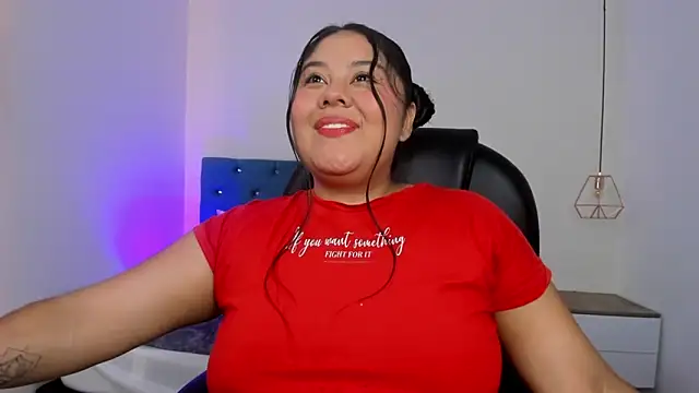 Snapshot of julieta_miller01 chatting on 09.11.25 julieta miller01 online show from 09.11.25