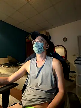 Snapshot of Rmangotw chatting on 10.12.25 Rmangotw online show from 10.12.25