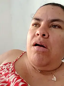 yaneth  online show from 12.13.25