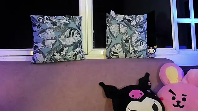 harimoon1 online show from 10.23.25