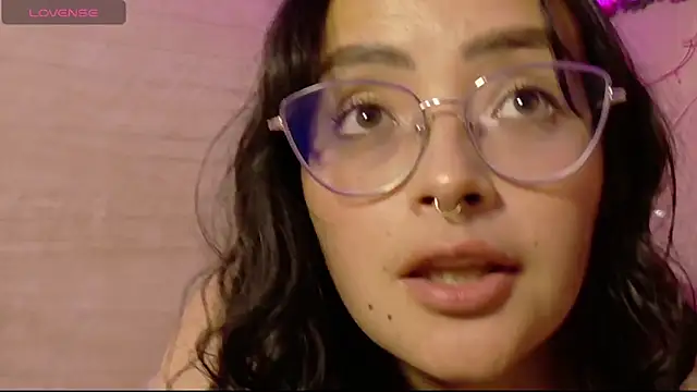 manumeow1 online show from 05.16.26