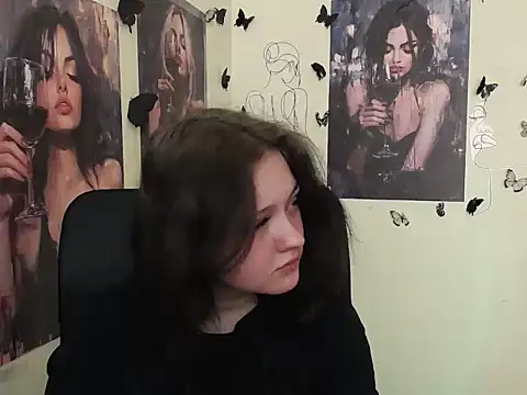 Snapshot of LadyAlice_ chatting on 04.28.26 LadyAlice online show from 04.28.26