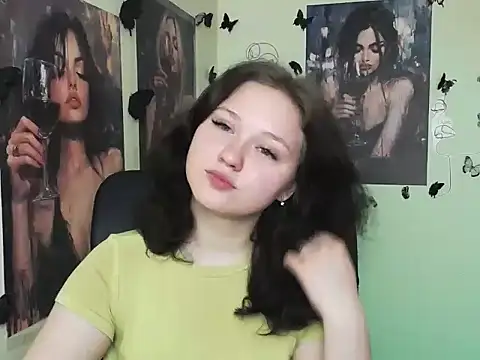 Snapshot of LadyAlice_ chatting on 04.30.26 LadyAlice online show from 04.30.26