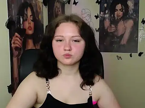 Snapshot of LadyAlice_ chatting on 05.19.26 LadyAlice online show from 05.19.26