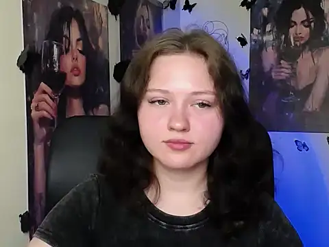 Snapshot of LadyAlice_ chatting on 05.26.26 LadyAlice online show from 05.26.26