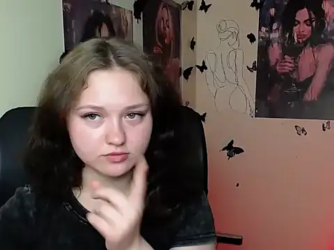 LadyAlice  online show from 06.25.26