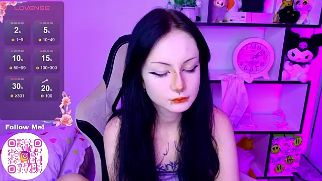 MiaScarlettt online show from 12.04.25