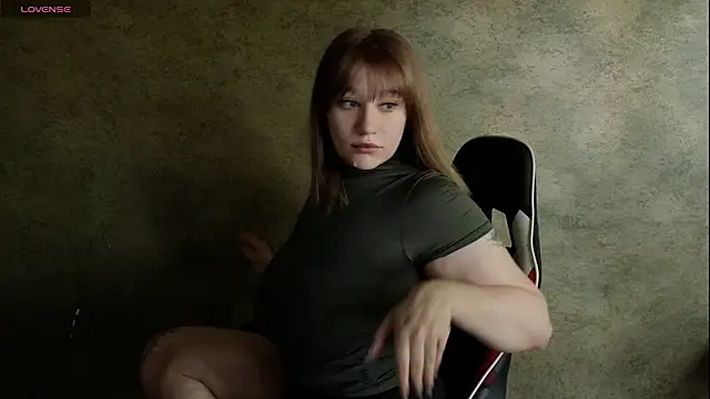 Morvelyn online show from 10.05.25