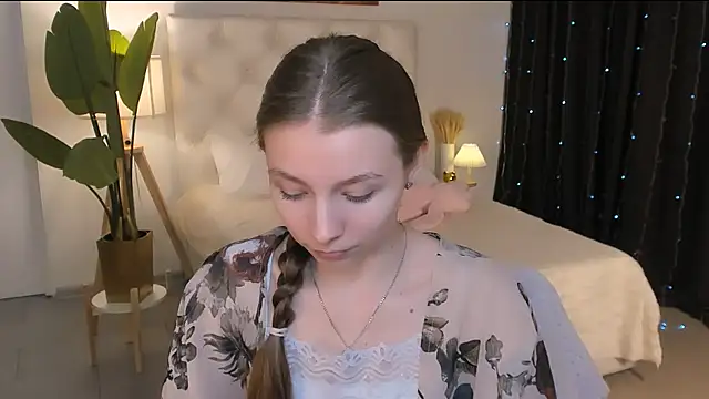 JulieDaniel online show from 04.01.26