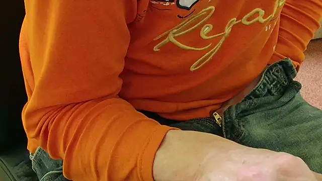 Snapshot of k74robert chatting on 02.26.26 k74robert online show from 02.26.26