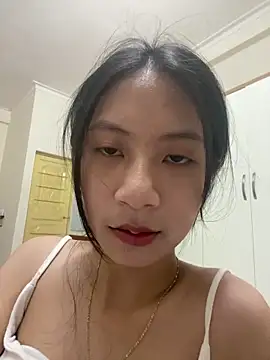 Snapshot of Lil-Gi chatting on 09.11.25 Lil-Gi online show from 09.11.25