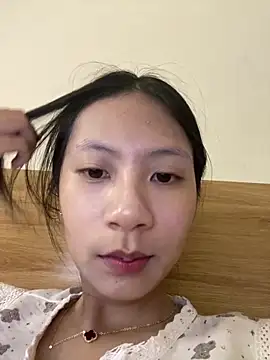 Snapshot of Lil-Gi chatting on 09.12.25 Lil-Gi online show from 09.12.25