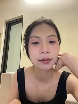 Snapshot of Lil-Gi chatting on 09.29.25 Lil-Gi online show from 09.29.25