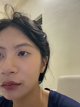 Snapshot of Lil-Gi chatting on 10.01.25 Lil-Gi online show from 10.01.25