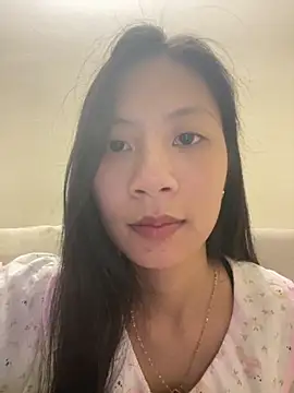 Snapshot of Lil-Gi chatting on 10.27.25 Lil-Gi online show from 10.27.25