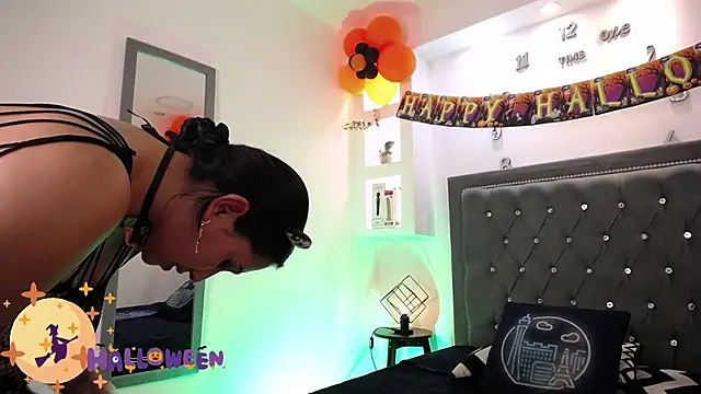 MelissaRhodes online show from 10.29.25