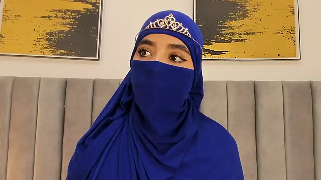 Snapshot of nayiraa_ chatting on 02.10.26 nayiraa online show from 02.10.26