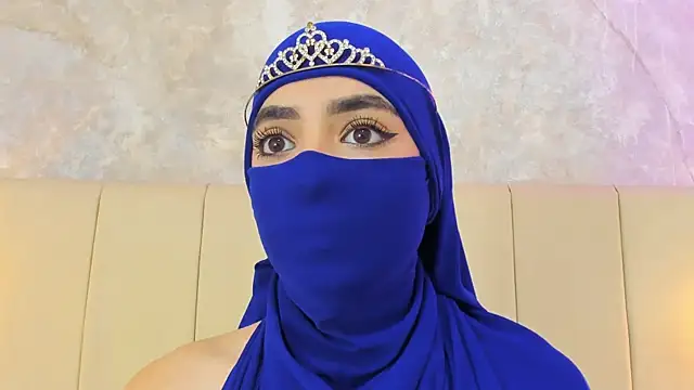 nayiraa  online show from 04.07.26