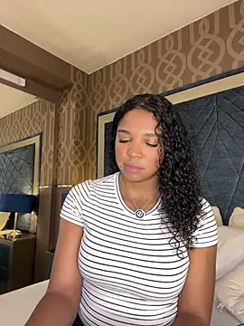 LisaMendez online show from 05.31.26