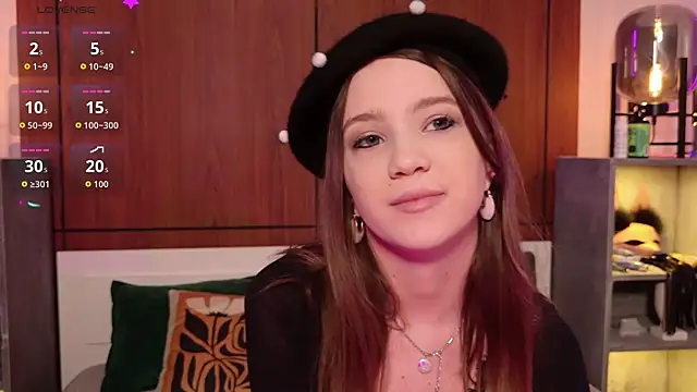Snapshot of Alison_kisss chatting on 04.21.26 Alison kisss online show from 04.21.26