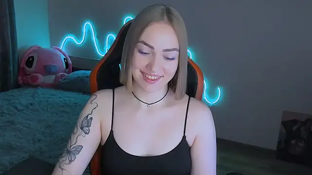 LaraKrein lk online show from 03.16.26