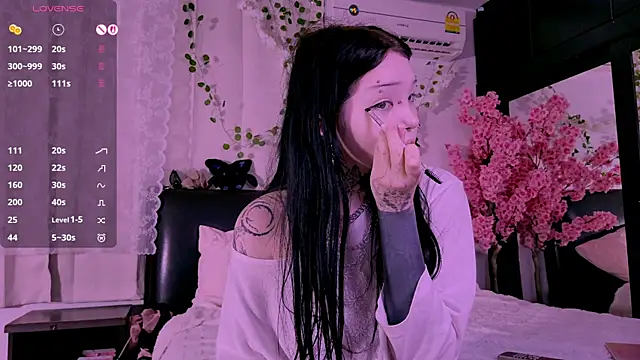 Lein Bone online show from 10.23.25