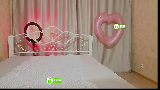 Berkova L online show from 04.22.26