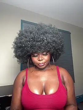 WomanNextdoor1 online show from 03.31.26