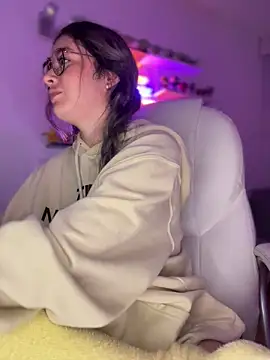 Sharon 07 online show from 03.23.25