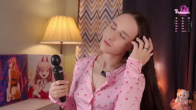 MaudAle online show from 11.28.25