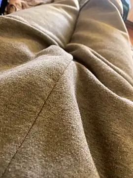 Snapshot of MuzzyFacing chatting on 02.02.26 MuzzyFacing online show from 02.02.26