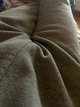 Snapshot of MuzzyFacing chatting on 02.07.26 MuzzyFacing online show from 02.07.26