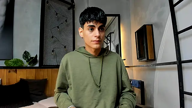 Dani mc1 online show from 09.24.25