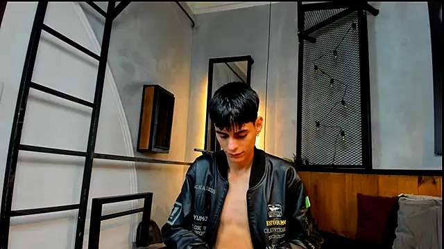 Dani mc1 online show from 11.26.25