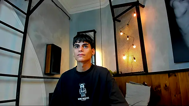 Dani mc1 online show from 12.03.25