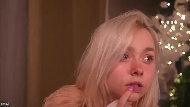 AccaCroyle online show from 12.05.25