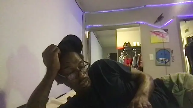 Triggerhappycj100 online show from 09.19.25