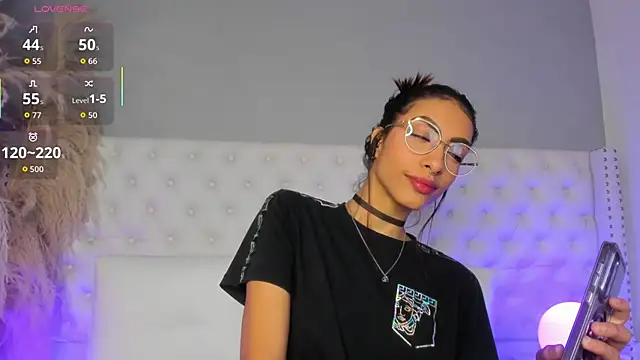 Ebonysweet   online show from 12.15.25