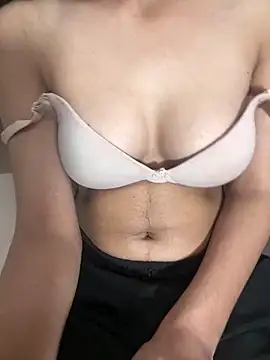 Snapshot of modelnishu chatting on 02.11.26 modelnishu online show from 02.11.26