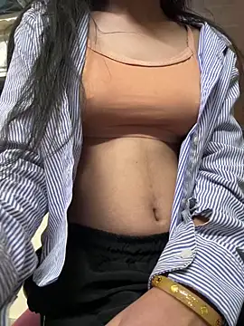 Snapshot of modelnishu chatting on 03.01.26 modelnishu online show from 03.01.26