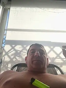 BULLBSX online show from 04.10.26