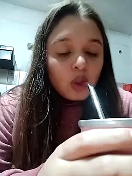 Snapshot of Auroraluna_- chatting on 05.02.26 Auroraluna - online show from 05.02.26