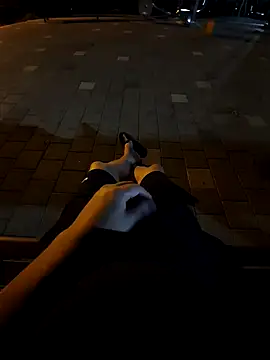 starvingo2002 online show from 09.14.25