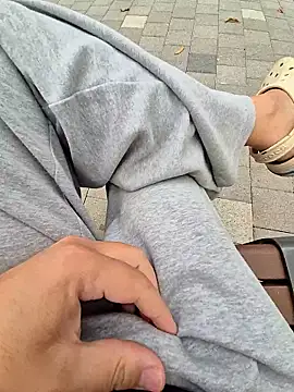 starvingo2002 online show from 11.08.25