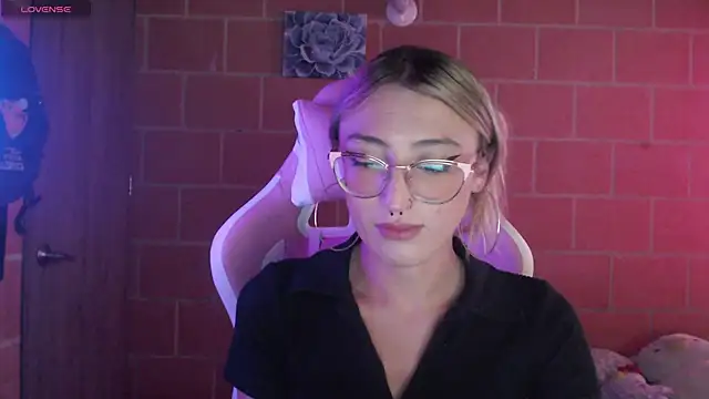 Andrea camilaaa online show from 04.09.26