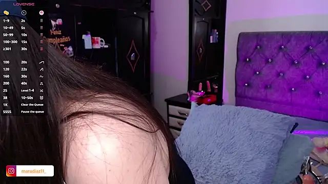 Snapshot of MaraDiaz11 chatting on 10.09.25 MaraDiaz11 online show from 10.09.25