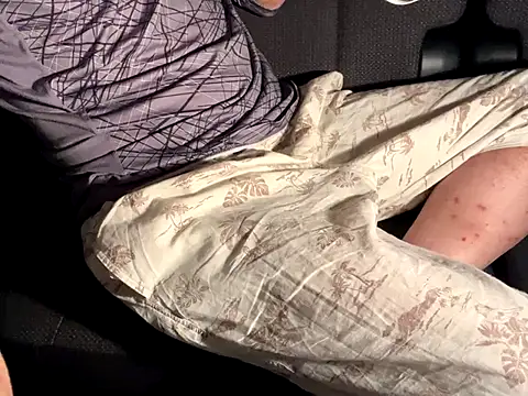 Snapshot of CAMEL1913 chatting on 09.26.25 CAMEL1913 online show from 09.26.25