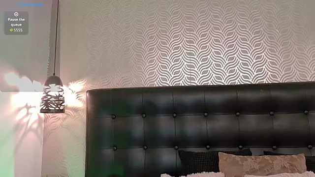 Sharonevanss  online show from 04.13.26